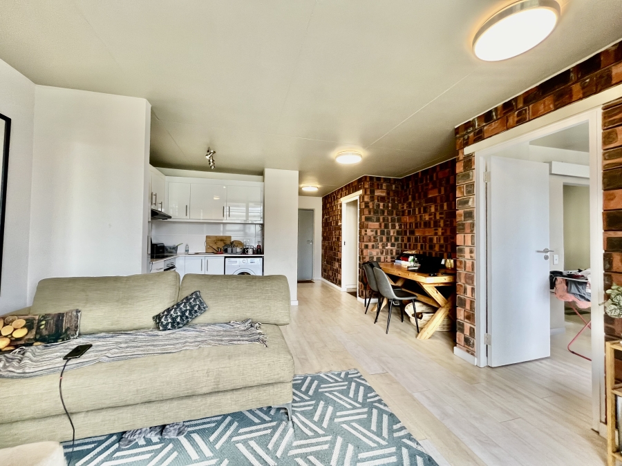 2 Bedroom Property for Sale in Observatory Western Cape